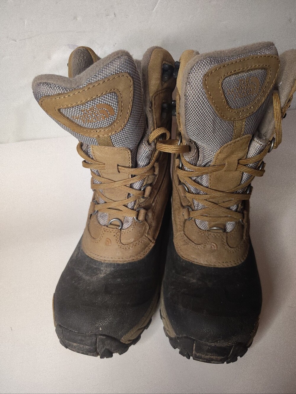 The North Face Hiking Boots  Mens Sz 8 Brown Leather Primaloft